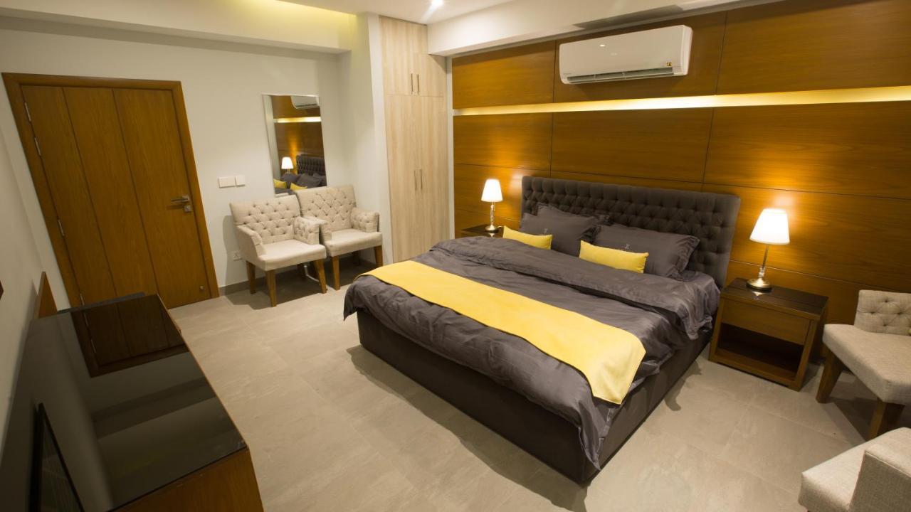 Space Luxury Rental Suites Rawalpindi Exterior foto